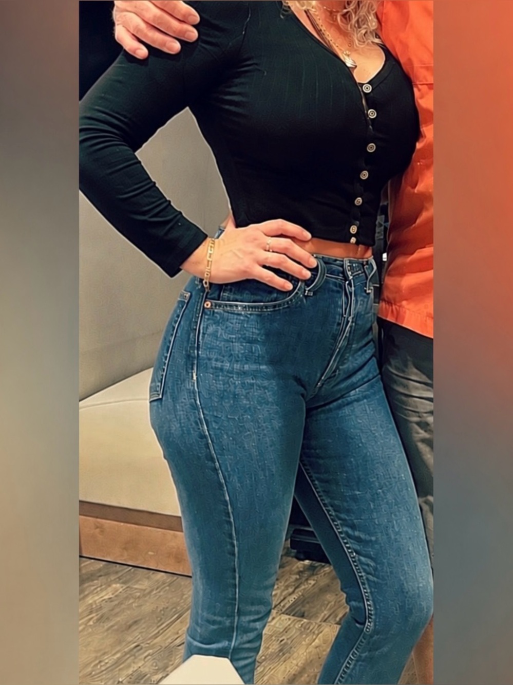 Re/Done Originals High Rise Jeans -  90’s High Rise ankle crop. Size 26.